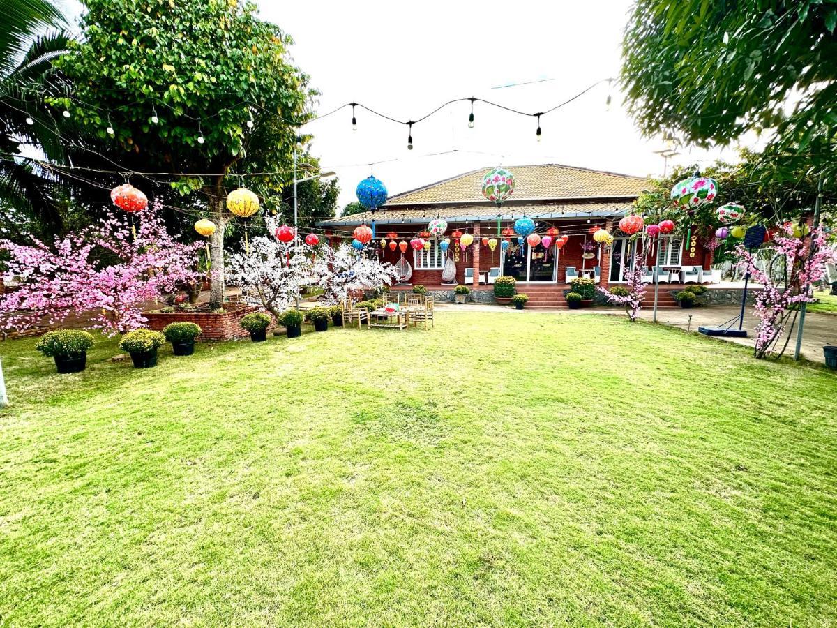 Family Garden House At Tri An Lake, Dong Nai Phu Cuong Exterior foto